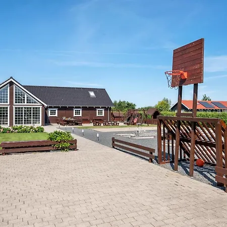 Emelita - 900m From The Sea By Interhome Feriehus *