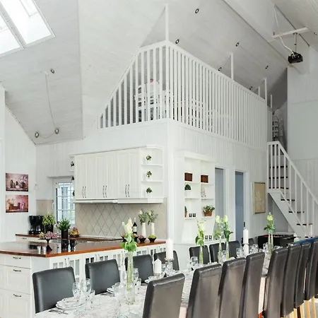 Emelita - 900m From The Sea By Interhome *