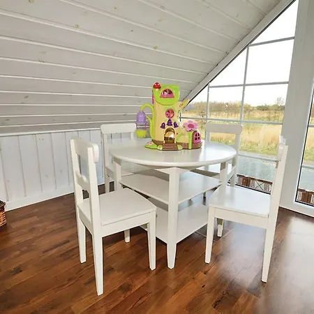 Emelita - 900m From The Sea By Interhome Feriehus